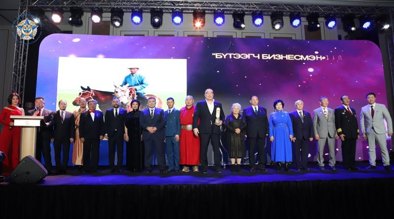 “Next Stop 2018” оны Бүтээгч залуус тодорлоо